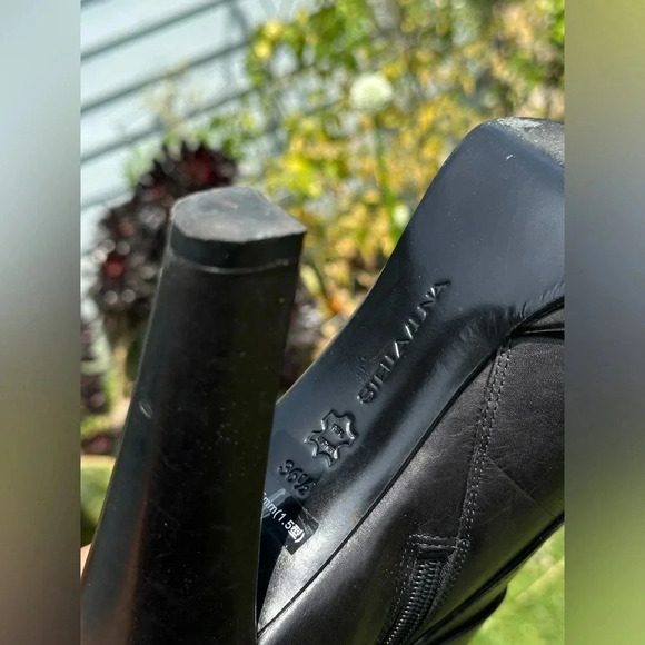 Stella Luna — Italian Leather Platform Pumps - Picture 8 of 10